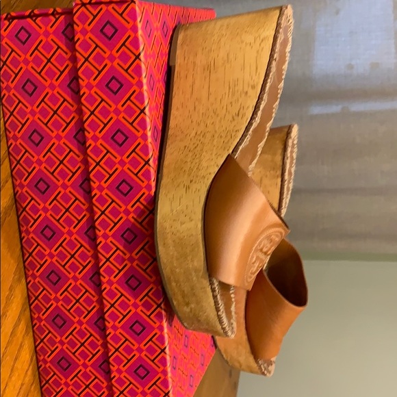 COPY - Tory Burch Patty wedge slide veg nappa - Picture 3 of 8